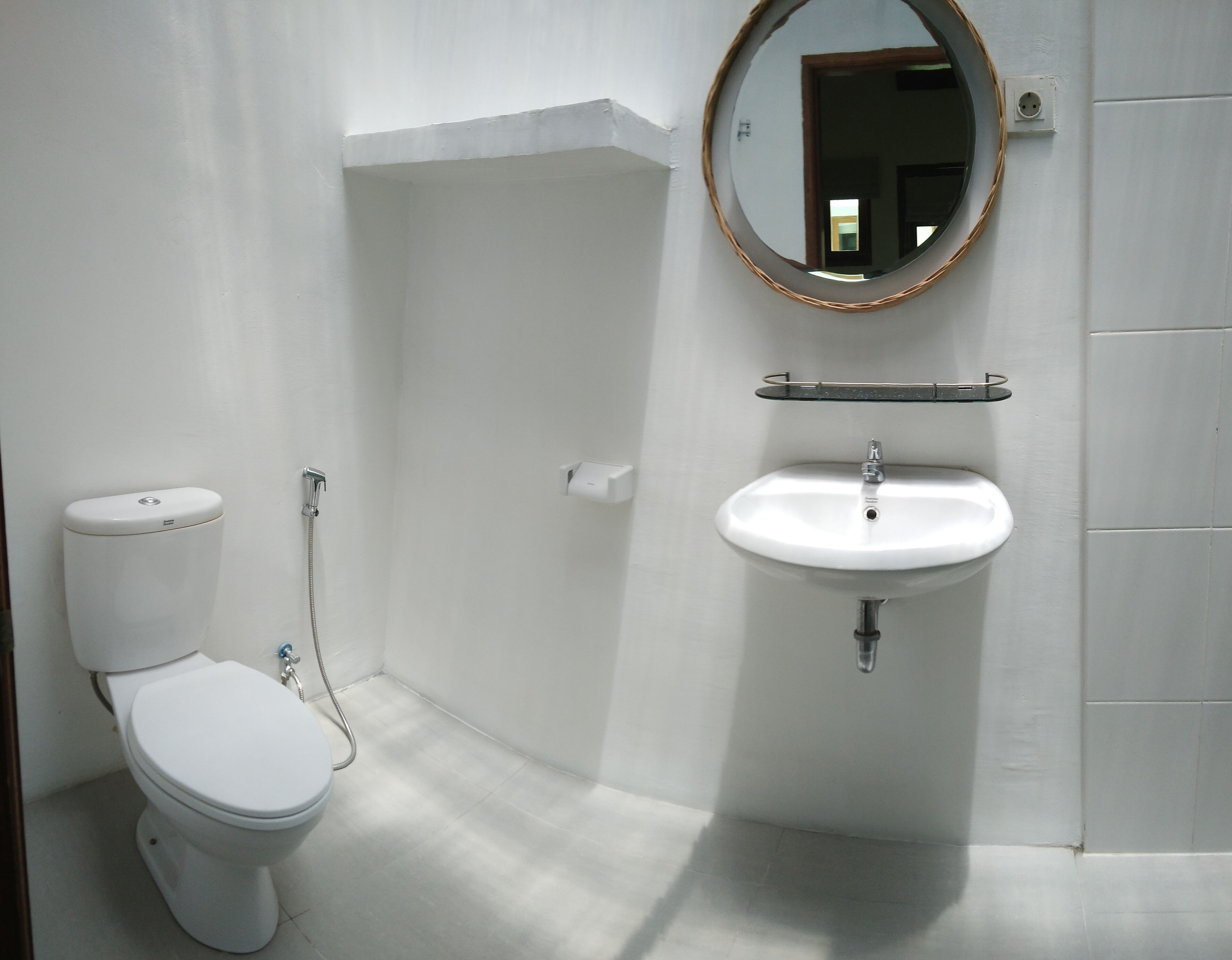 Superior Double or Twin Room | Bathroom
