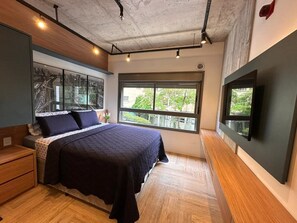 Leilighet – deluxe | 1 soverom, memory foam-senger, individuelt innredet og skrivebord