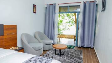 Executive dubbelrum | Memory foam-madrasser, skrivbord, arbetsyta för laptop och gratis wi-fi
