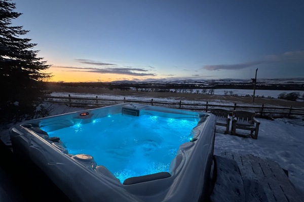 Cottage | Pool