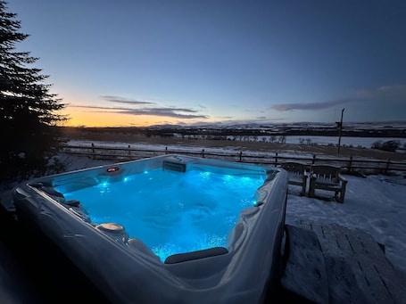 Cottage | Pool