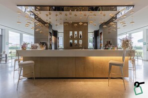 Bar (on property) - HOTIDAY Room Collection - Pisa (Pisa)