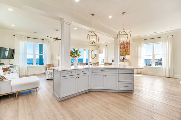 Interior - Gorgeous Waterfront Home w/ Private Pool & Pier on Pensacola Beach! (Pensacola Beach)