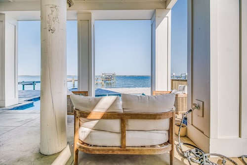 Gorgeous Waterfront Home w/ Private Pool & Pier on Pensacola Beach!