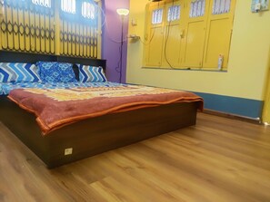 2 bedrooms, WiFi, bed sheets - Purbasha - Abode on banks of Ganges! (Falta)