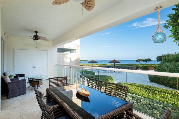 Outdoor dining - Mariners Club 316, VRNR Luxury Collection, Epic Amenities, Private Gym, Pool Tbl (Key Largo)