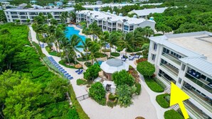 Unclassified image, 5 of 40, button - VRNR Luxury Collection Mariners Club 316, Private Gym, Pool Tbl, Boat Slip Avail (Key Largo)