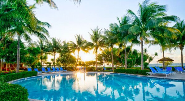 Outdoor pool, a heated pool