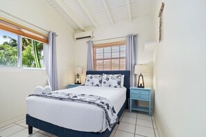 3 habitaciones, caja de seguridad en la habitación y escritorio 