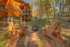 Property grounds - Your Escape Awaits! King Bed & Dog Yard for the pups! (Murphy)