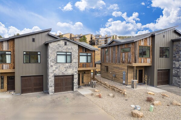 Townhome, 3 Bedrooms | Exterior - Ridgeview At Granby Ranch 3 Bedroom Townhouse by RedAwning (Granby)