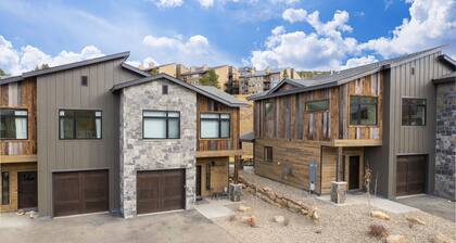 Ridgeview At Granby Ranch 3 Bedroom Townhouse by RedAwning