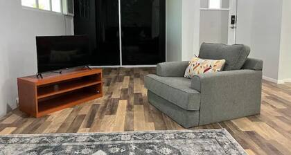 Luna Nova - a cozy container home