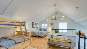 1 slaapkamer, een strijkplank/strijkijzer, gratis babybedden, beddengoed