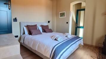 4 camere, Wi-Fi, lenzuola