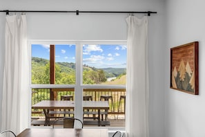 Dining - Outdoor Theater, HotTub, Pool, Pickleball, Slps 24 (Kimberling City)