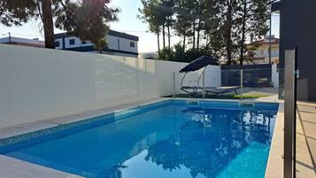 Piscina all'aperto