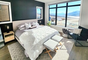 3 soverom, skrivebord, reiseseng for barn og wi-fi (inkludert)