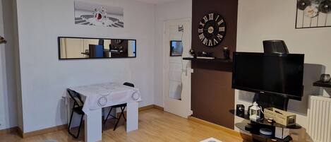 Téléviseur connecté, livres