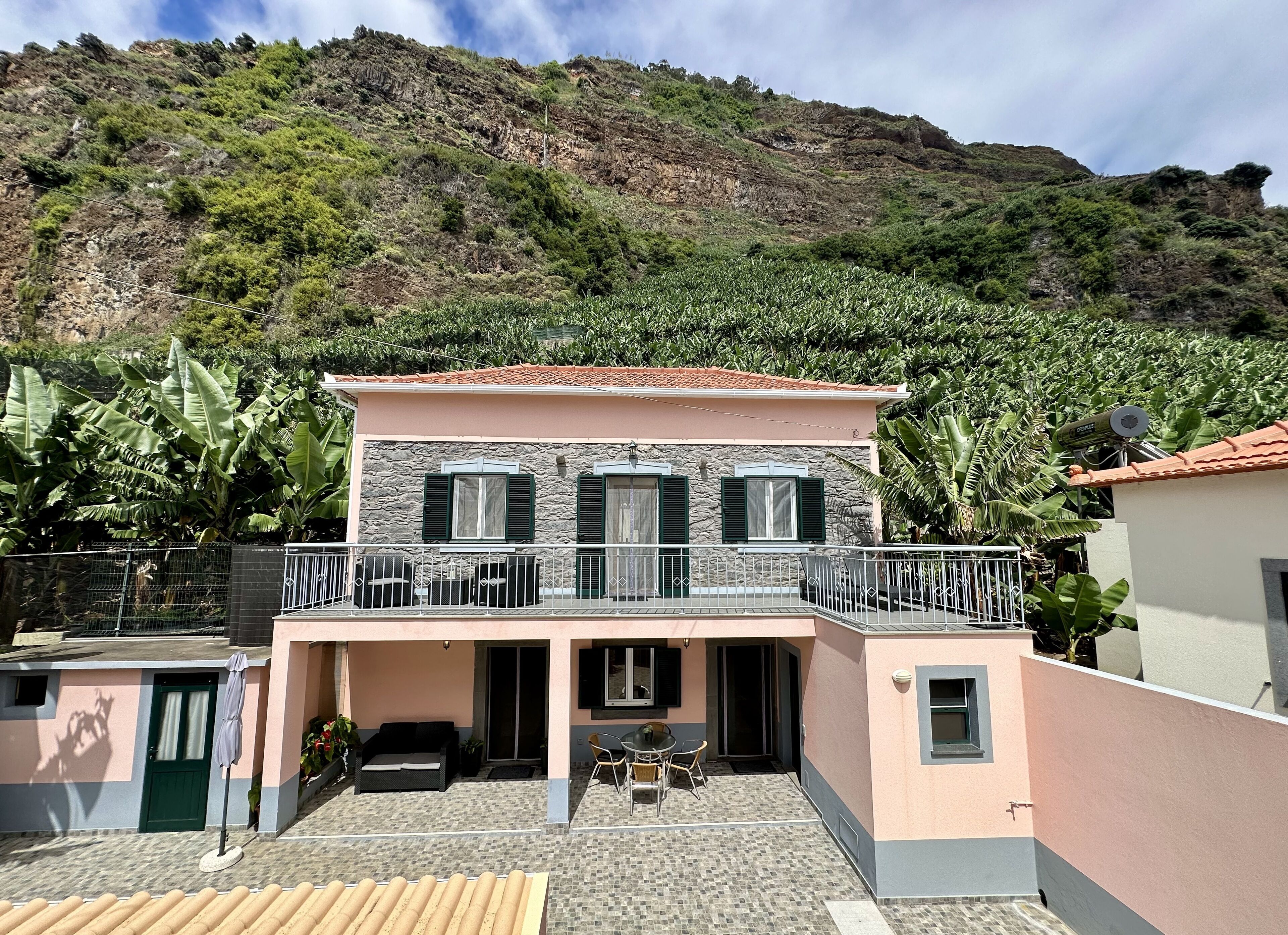 Casa da Praia da Madalena do Mar