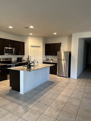 Fridge, microwave, oven, stovetop - The Mountain View Home  (Tolleson)