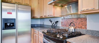 Coan River Cottage w/ Fire Pit, Pool, Movie Room