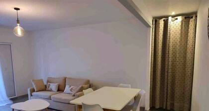 Appartement T3, 69 M2 , Résidence au Calme