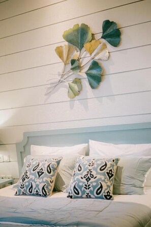 FamilieTwin kamer | Een bureau, gratis wifi, beddengoed