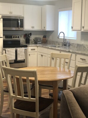 Fridge, microwave, oven, stovetop - Lake front cottage on all sports Bear Lake in Hillsdale, Michigan (Hillsdale)