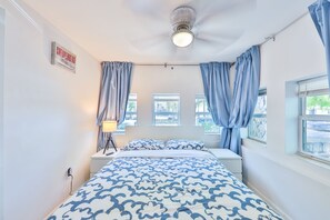 4 soverom, skrivebord, strykejern/-brett og wi-fi (inkludert)