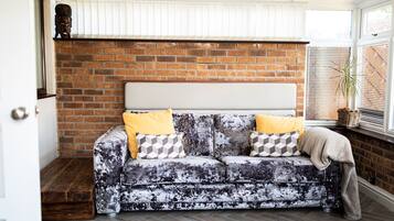 House | Living area | TV