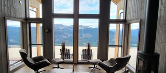 Skyhytte Vradal, Bergpanorama und Seeblick - Erholung - Wandern - Skipiste