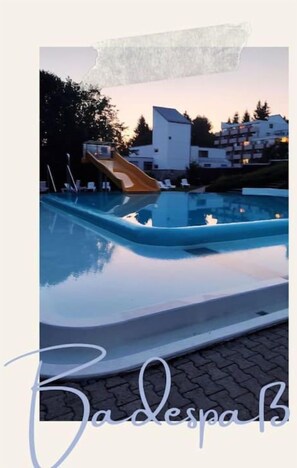 Indoor pool, outdoor pool