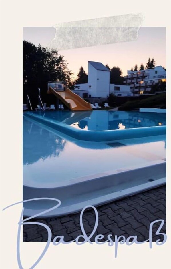 Indoor pool, outdoor pool