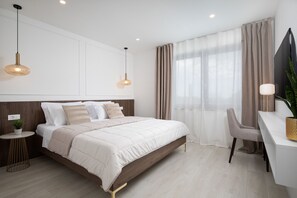 3 bedrooms, Internet