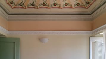 3 camere, Wi-Fi, lenzuola