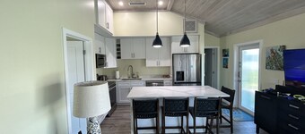 Ocean view!  Sports fans don’t miss any games pro or NCAA with our Superbox!