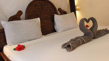 Standard Double Room, Balcony, Garden View | Hypo-allergenic bedding, down duvets, pillow-top beds, in-room safe