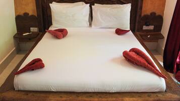 Literie hypoallergénique, couette en duvet d'oie, surmatelas