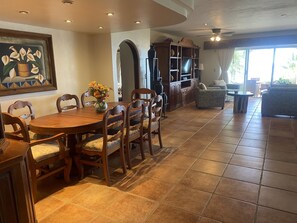Dining - Breathtaking ocean view, open space condo with private beach in Riviera Maya (uerto Aventuras,)