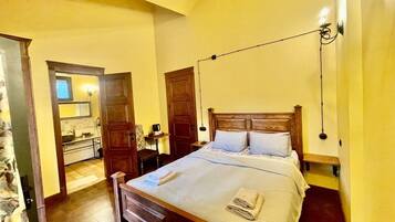 Exclusive Double Room, 1 Queen Bed, Balcony, Poolside | Frette Italian sheets, premium bedding, memory foam beds