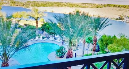 Gorgeous Lake Las Vegas Apartment