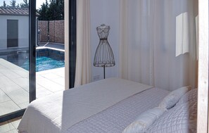 2 Schlafzimmer, Reisekinderbett, kostenloses WLAN, Bettwäsche