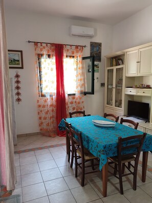 Dining - SALENTO. Typical country house with POOL for EXCLUSIVE use. (Galatina)