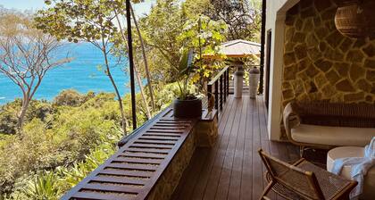 Villa TINAMASTE, amazing view on the pacific