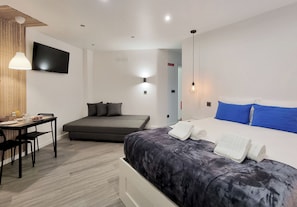 Studio Standard | Accès au Wi-Fi (inclus), literie fournie