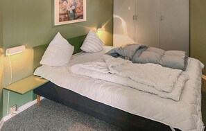 2 bedrooms, free WiFi