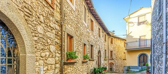 Awesome apartment in Gioviano -LU-