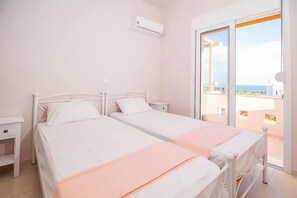 2 bedrooms, WiFi, bed sheets