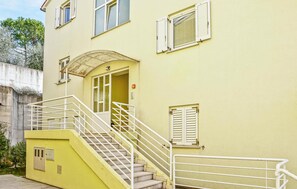 Exterior detail - Nice apartment in Rabac with WiFi (Rabac)